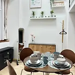 Apartment Charming In The Heart Of - Baby Loic *