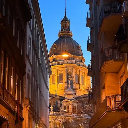 Апартаменты Charming In The Heart Of - Baby Loic *