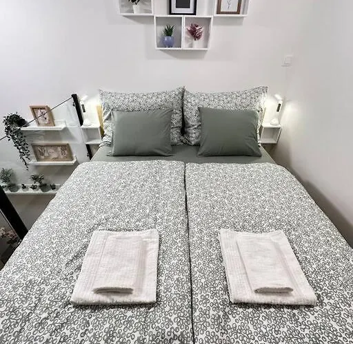 Charming In The Heart Of - Baby Loic Budapest
